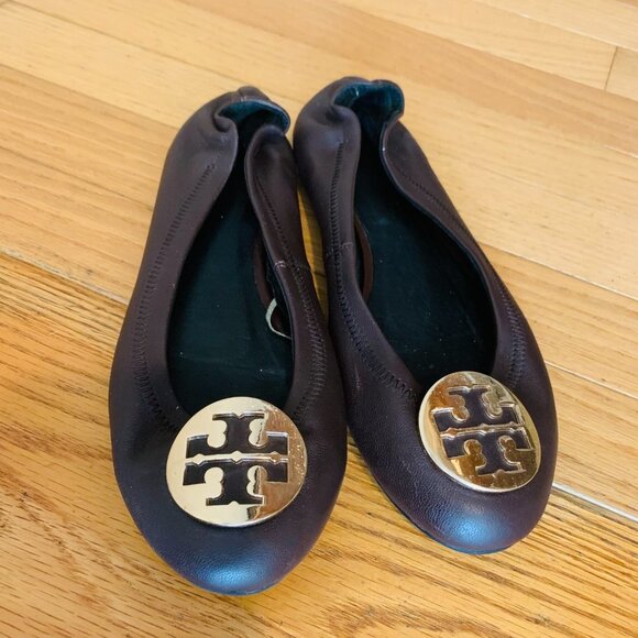 Well worn Women Tory Burch work flat shoes Size US 7.5 EUR 38 Leather - Picture 2 of 7